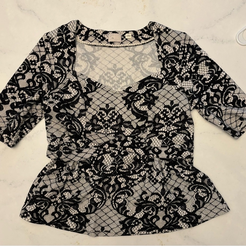 Anthropology Black Floral Lace Top
Postage Stamp Top